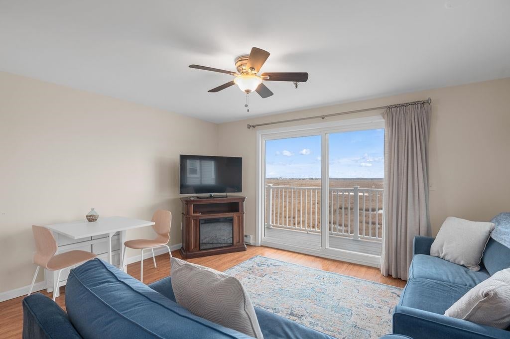 611 Ocean Boulevard 3