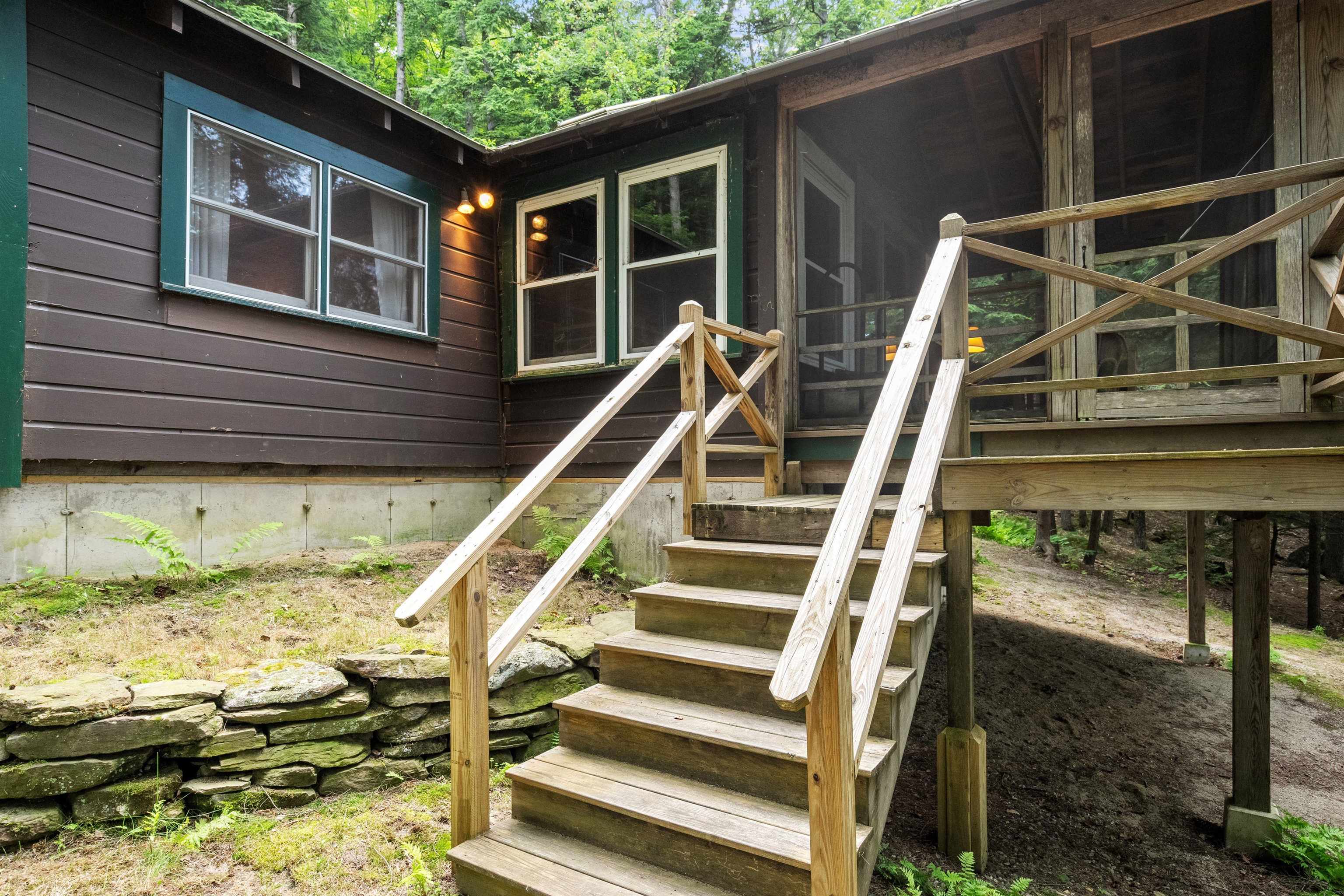15 Hemlock Way