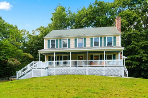 Photo of 9 Sandalwood Road, Hudson, NH 03051 (MLS # 5107139)