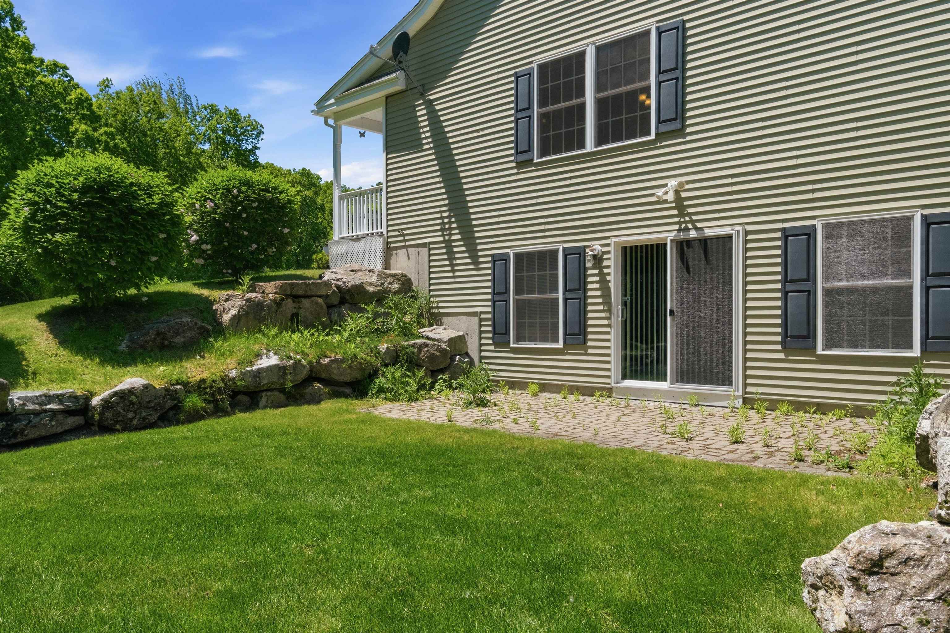 12 Thorn Hill Road 12