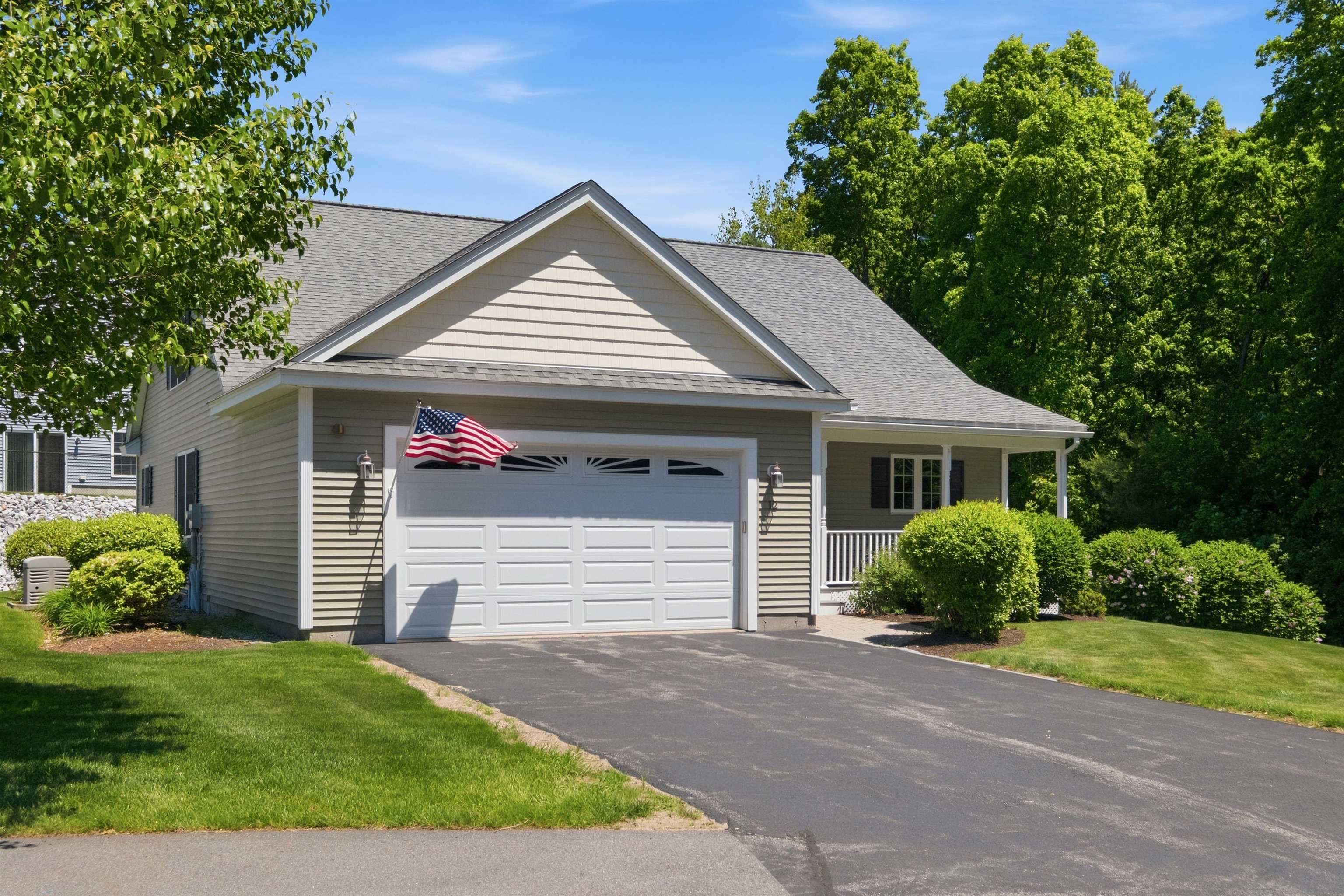 12 Thorn Hill Road 12
