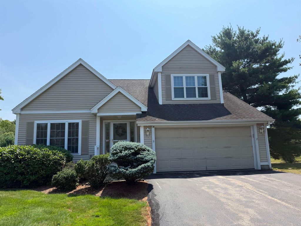 Photo of 12 Twin Pond Circle, Exeter, NH 03833 (MLS # 5100795)