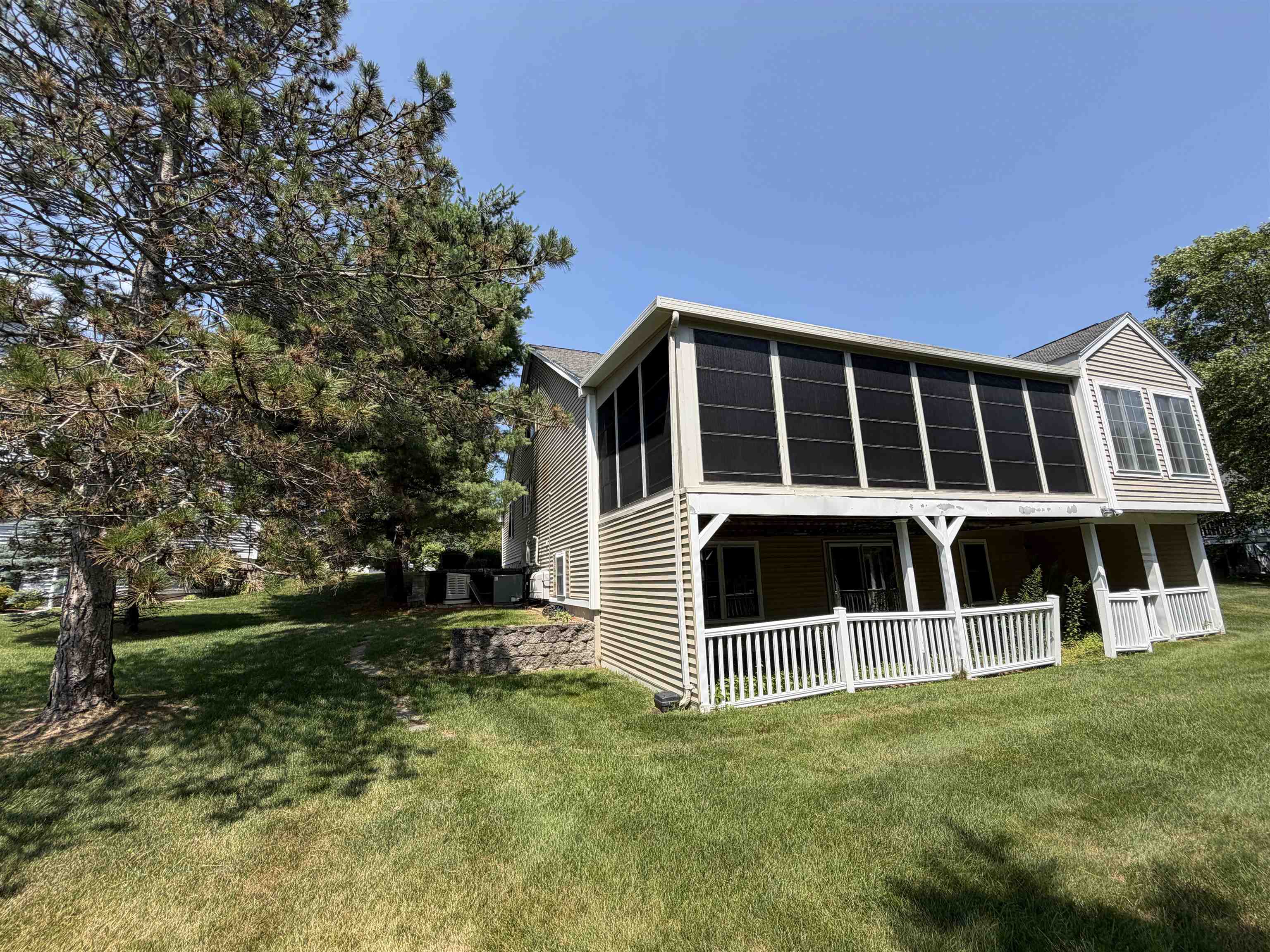 12 Twin Pond Circle