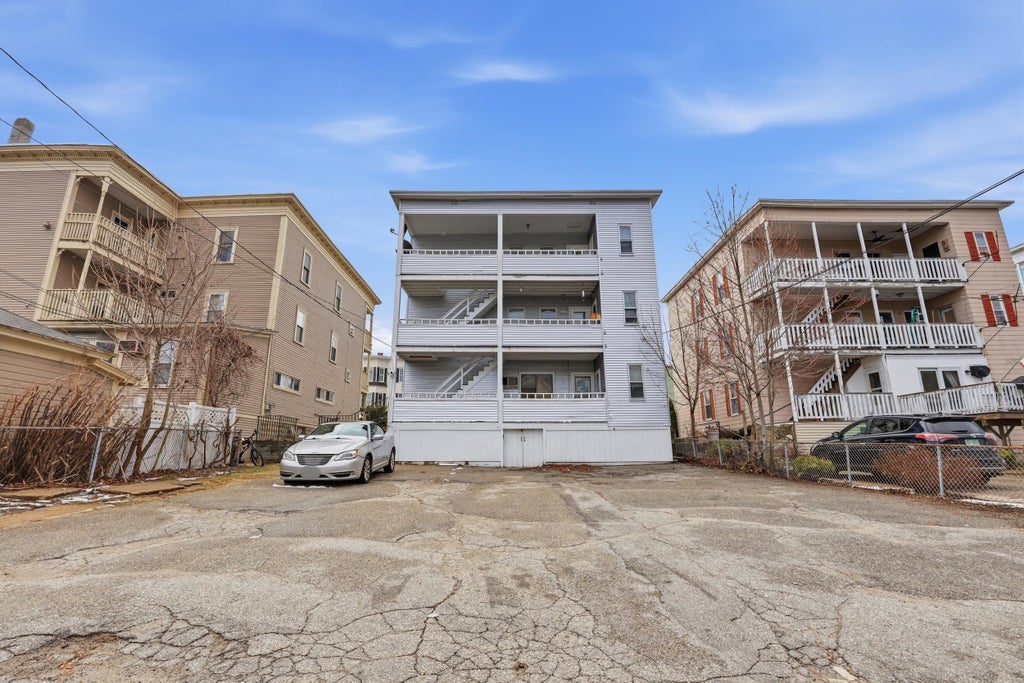 Photo of 553 Dubuque Street, Manchester, NH 03102 (MLS # 5091933)