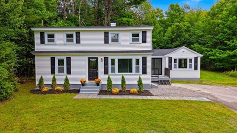 Photo of 15 Federal Corner Road, Tuftonboro, NH 03816 (MLS # 5109270)