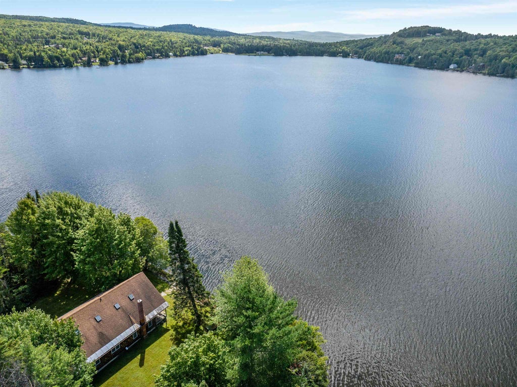 Photo of 445446 Beach Road, Pittsburg, NH 03592 (MLS # 5107112)
