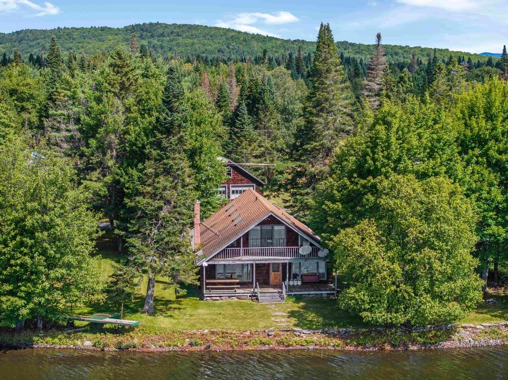 Photo of 445446 Beach Road, Pittsburg, NH 03592 (MLS # 5107112)