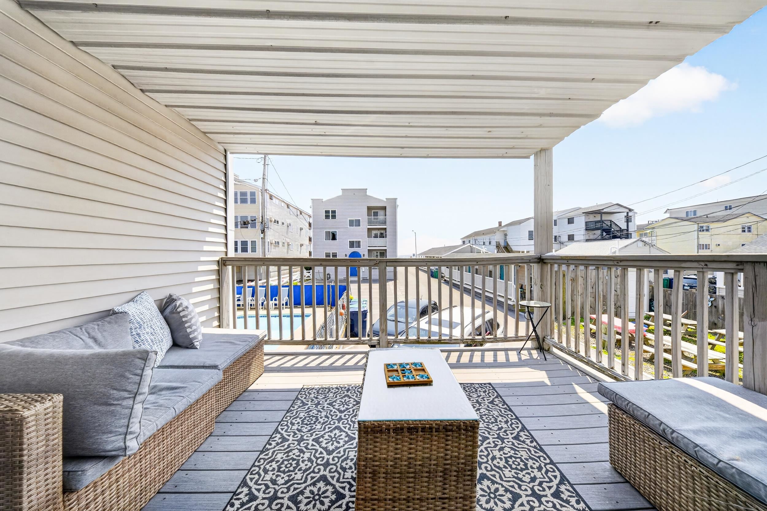 421 Ocean Boulevard 4S
