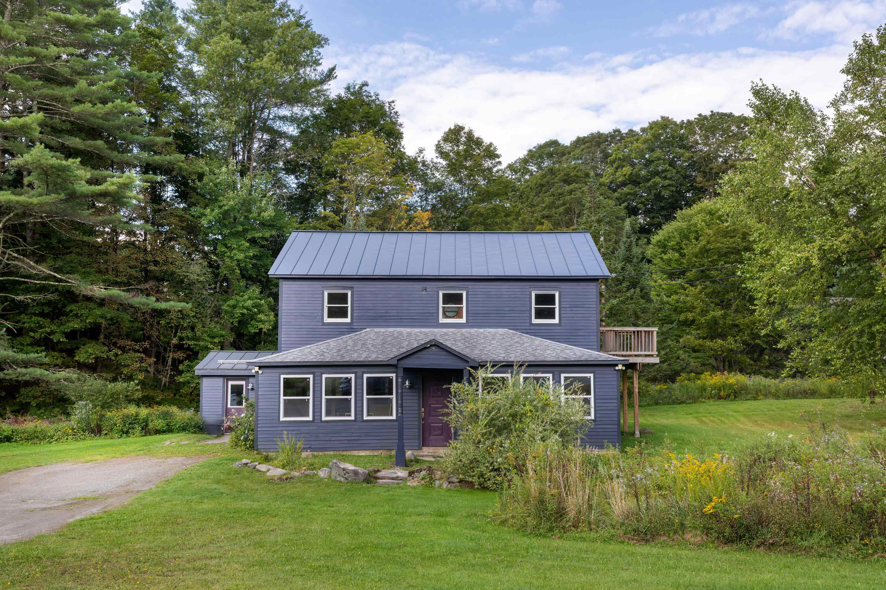 16 Acorn Avenue