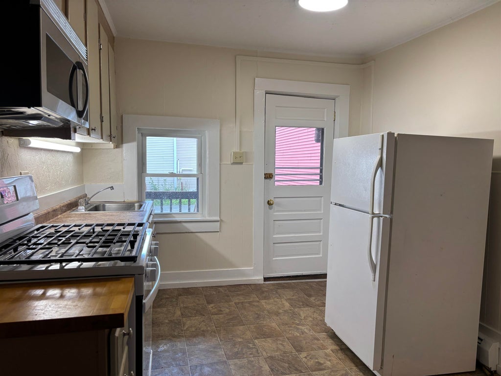 Photo of 3648 Main Street, Lebanon, NH 03748 (MLS # 5114358)