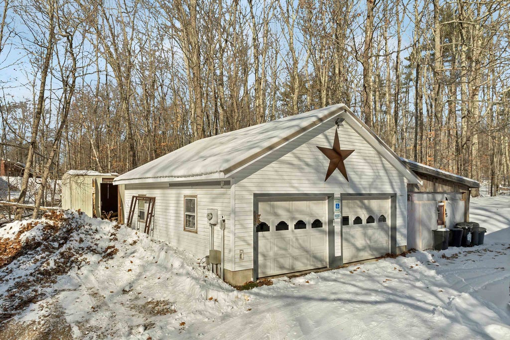 Photo of 36 Pearson Road, Alton, NH 03809 (MLS # 5096956)