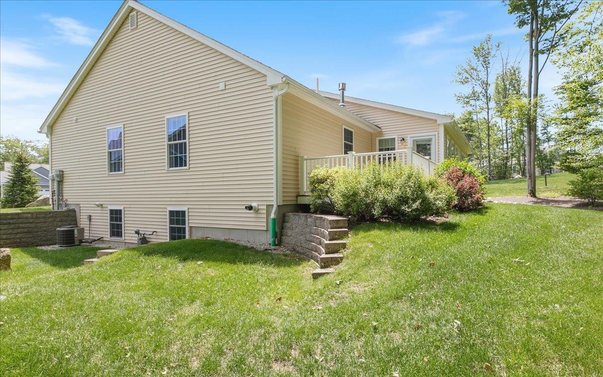 25 Ridgeview Drive