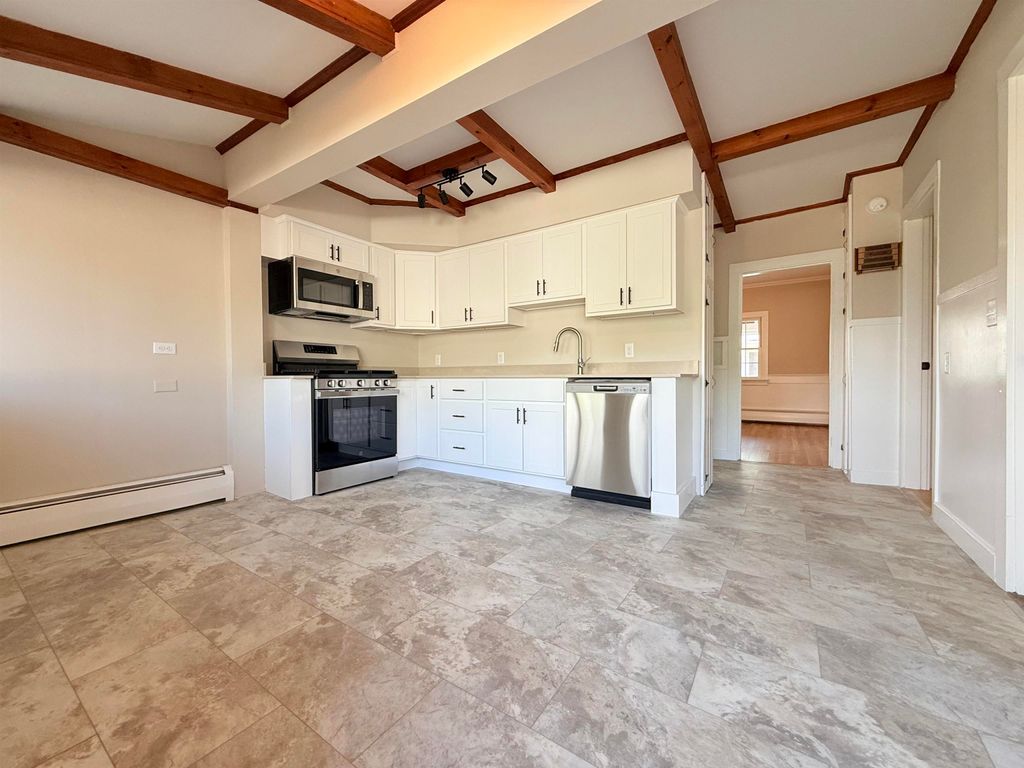 Photo of 426 Milford Street, Manchester, NH 03102 (MLS # 5091059)