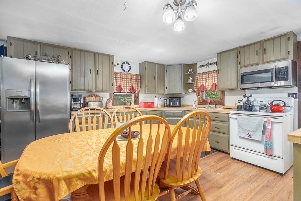 Photo of 348 North Road, Deerfield, NH 03037 (MLS # 5092222)