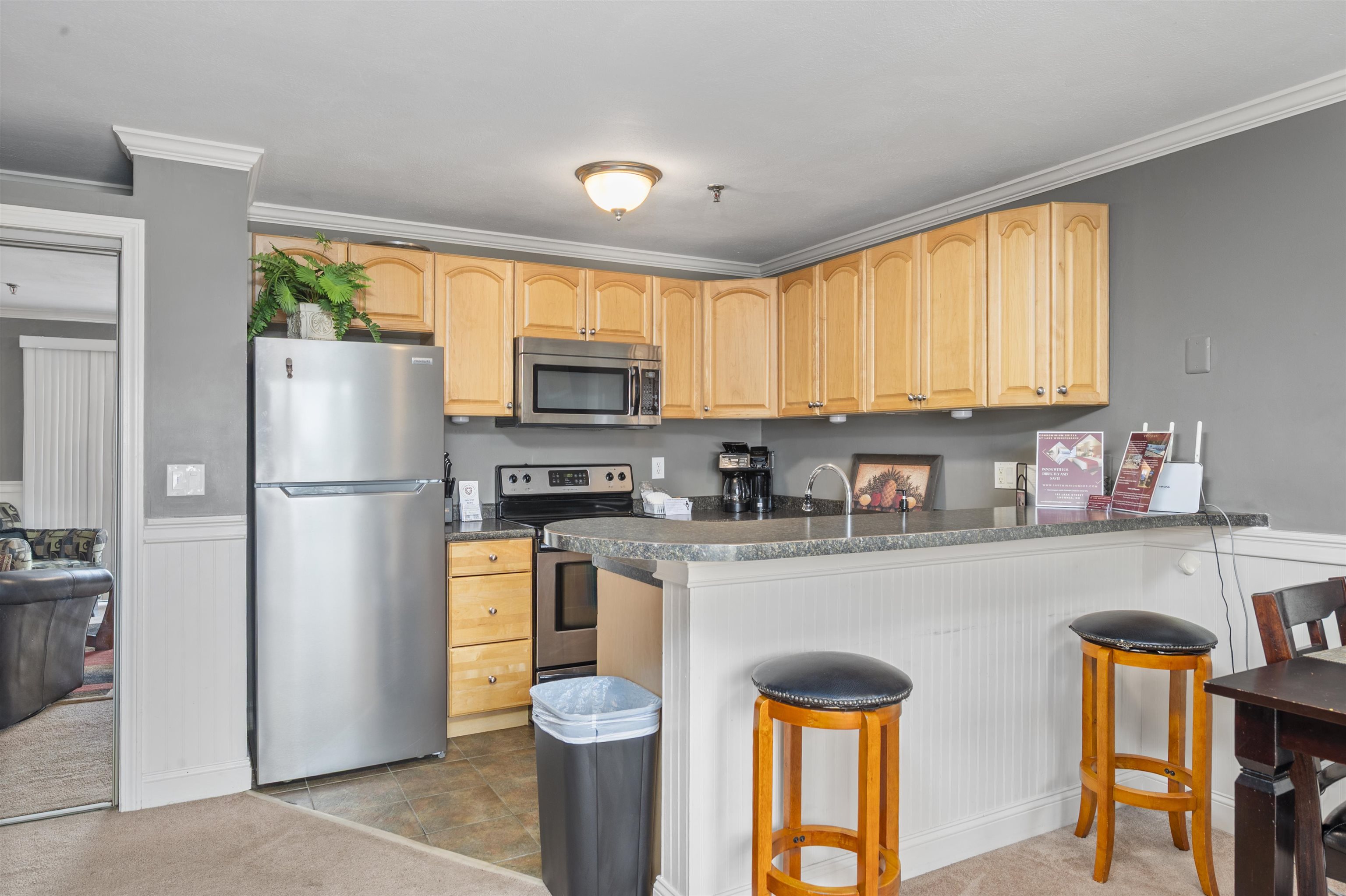 131 Lake Street 220