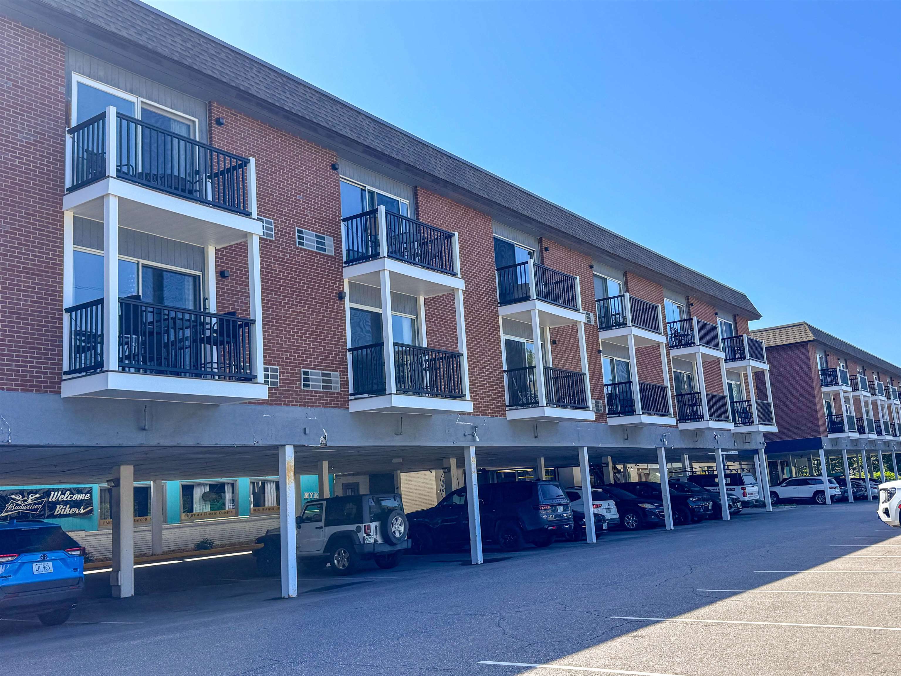 131 Lake Street 220