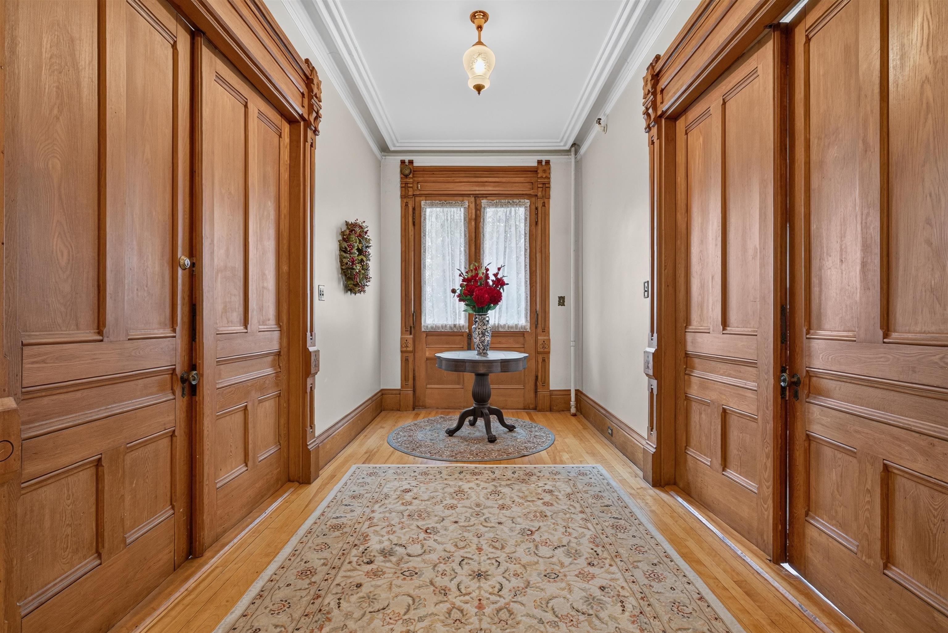 51 Mount st Mary's Way