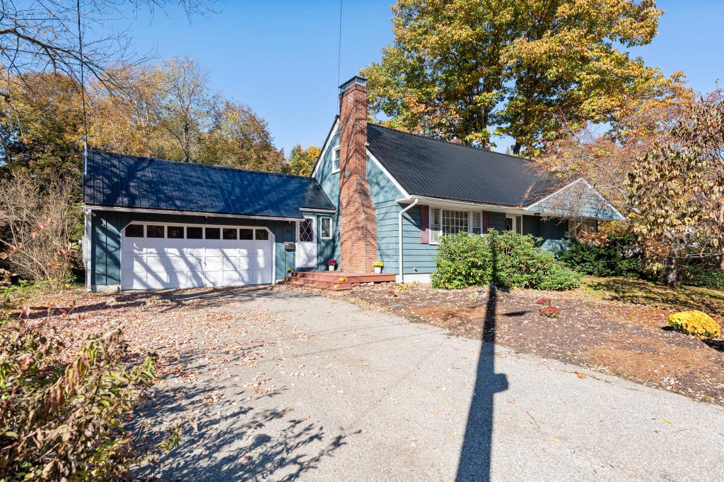 Photo of 1 Langdon Park Road, Plymouth, NH 03264 (MLS # 5106966)