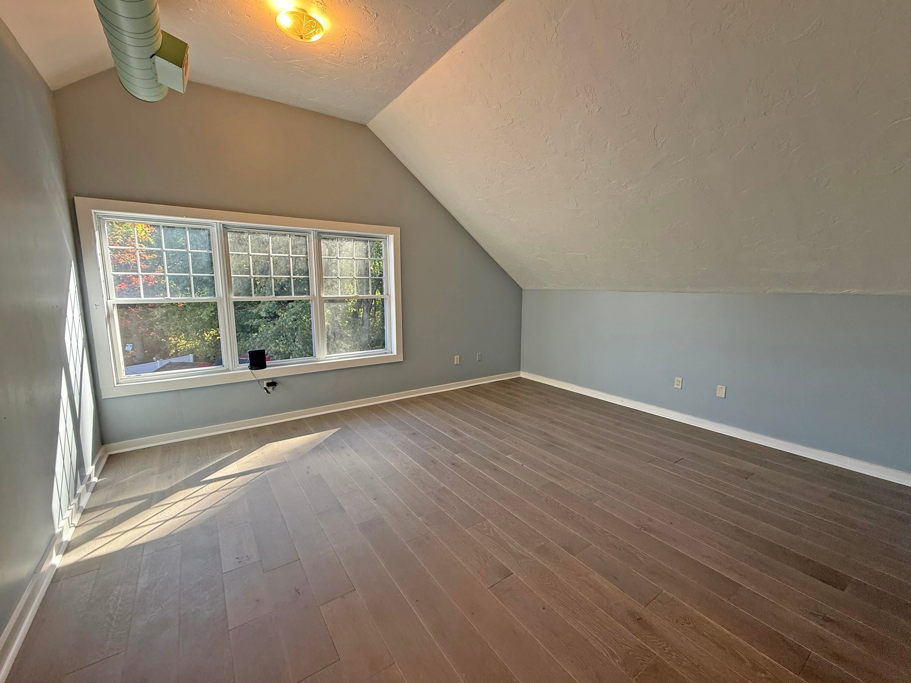 381 Portsmouth Avenue