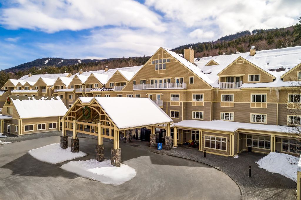 Photo of 205 Grand Summit Drive #205, Bartlett, NH 03812 (MLS # 5098569)