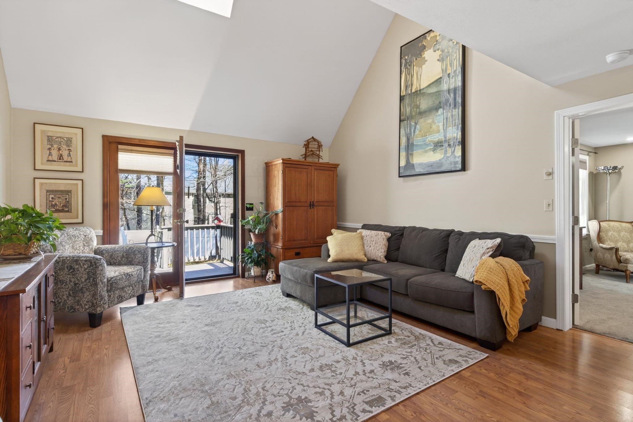 99 Glengarry Drive