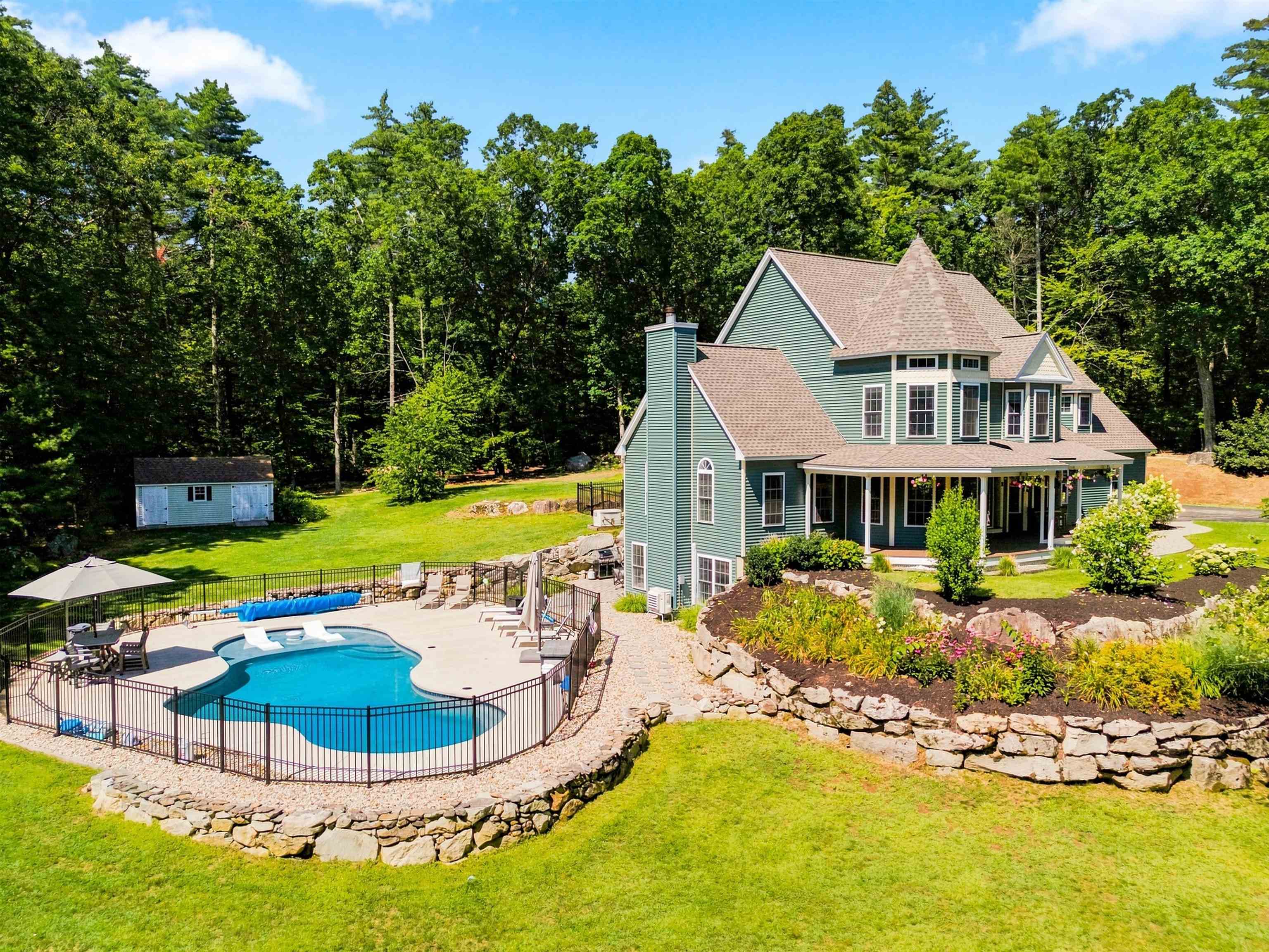 6 Harrington Drive