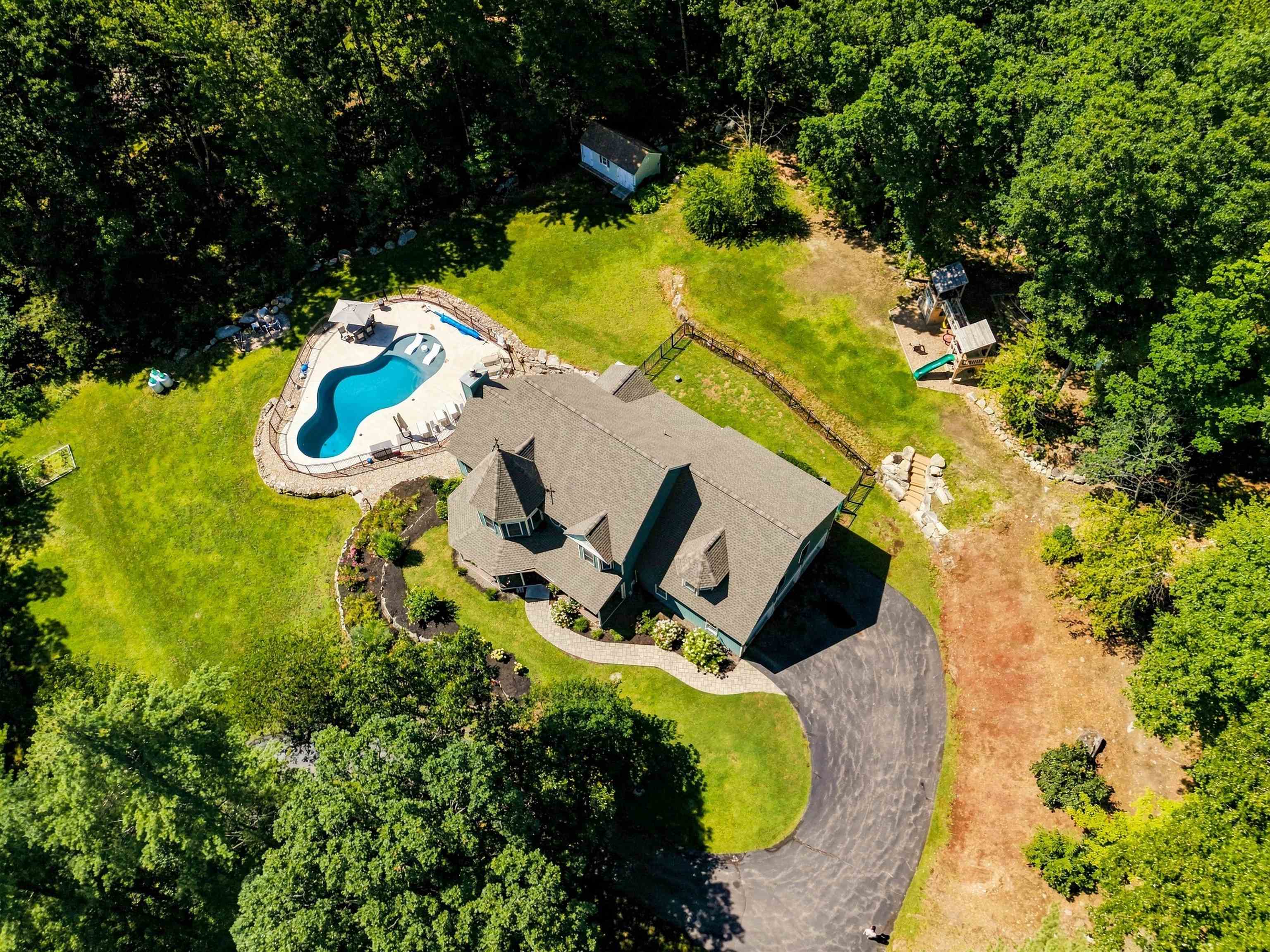 6 Harrington Drive
