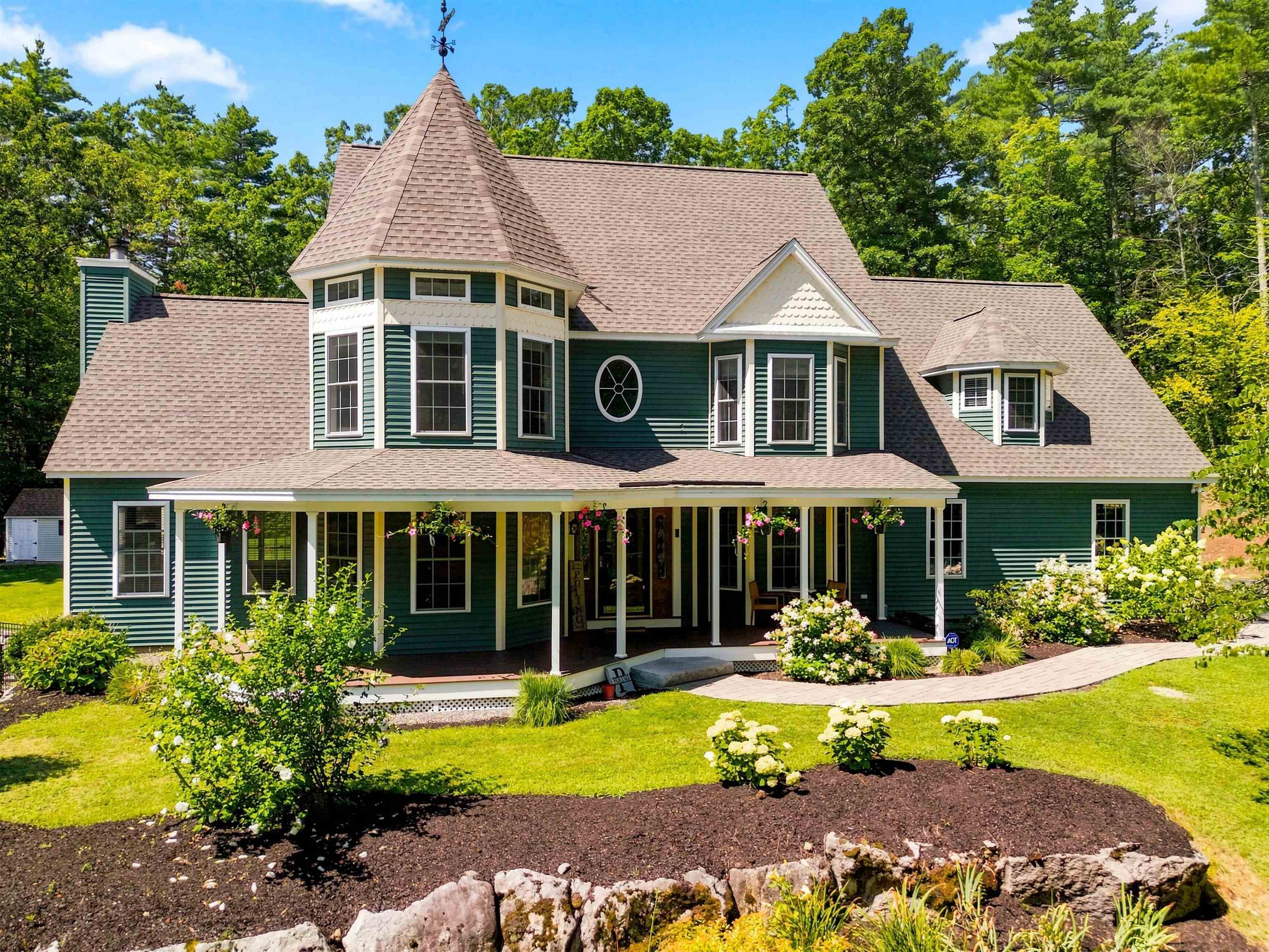 6 Harrington Drive