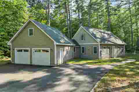 Photo of 509 Old Mill Road, Conway, NH 03813 (MLS # 5102066)