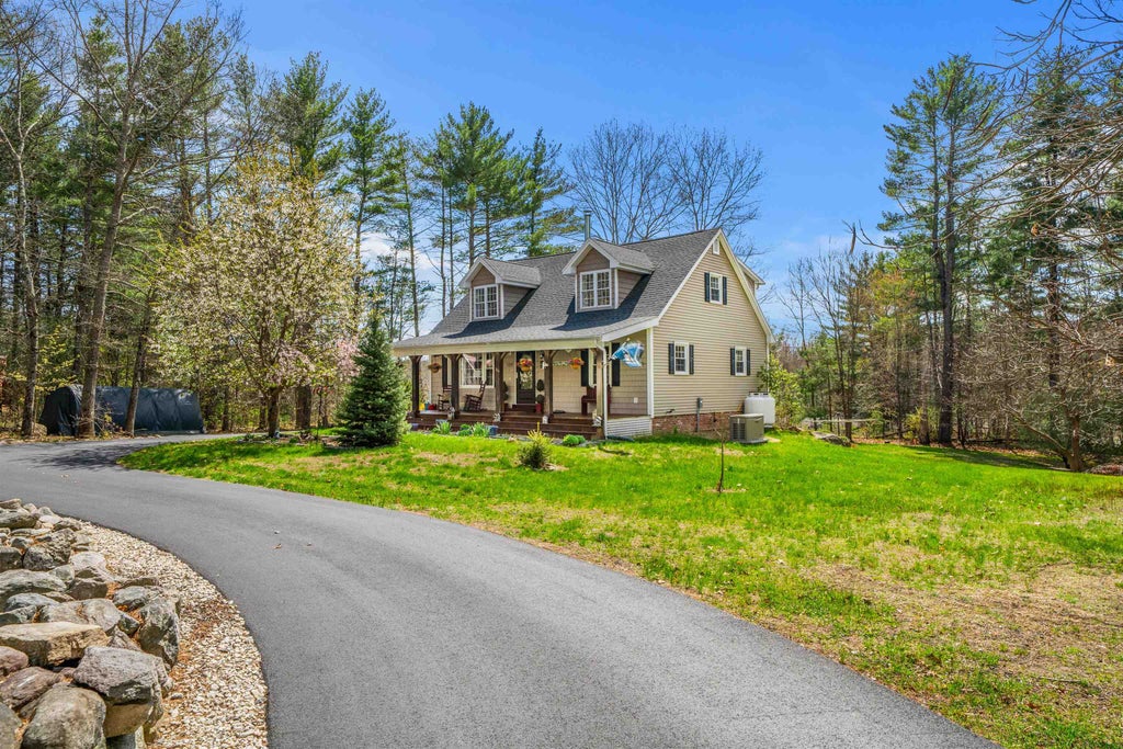 Photo of 104 Joppa Road, Merrimack, NH 03054 (MLS # 5087264)