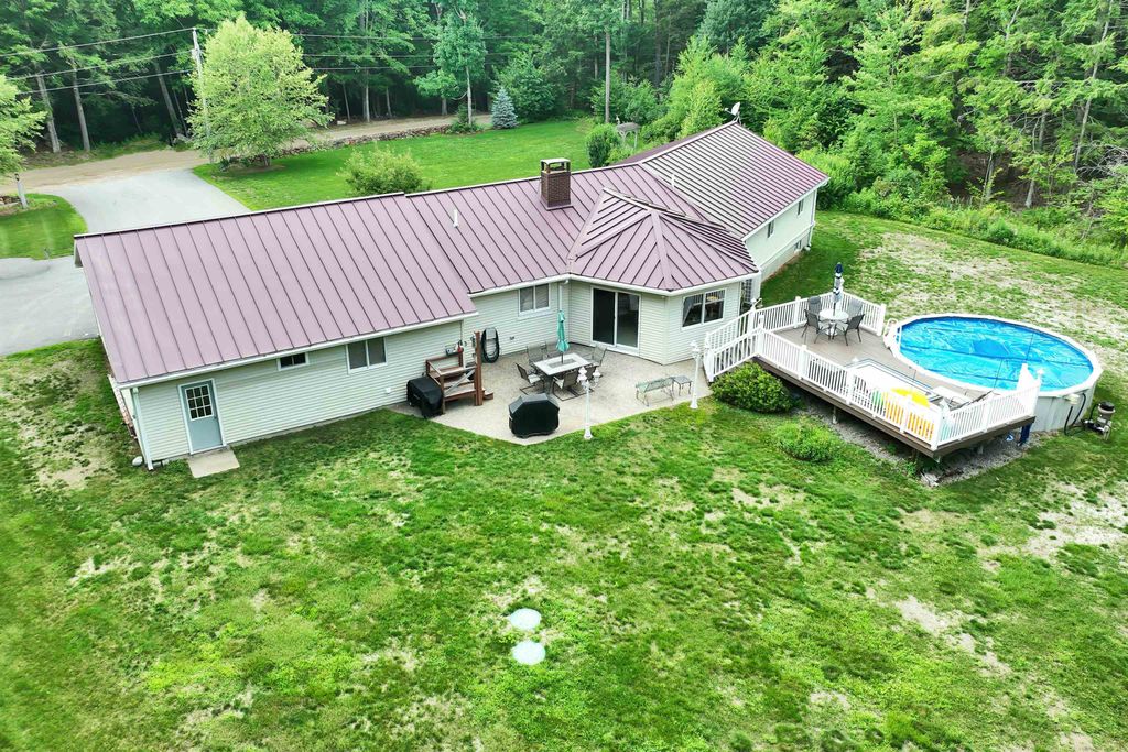Photo of 15 Elmi Drive, Rindge, NH 03461 (MLS # 5099705)
