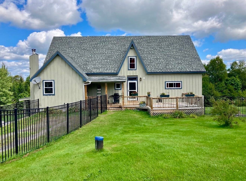 Photo of 102 Perry Road, Columbia, NH 03576 (MLS # 5108885)