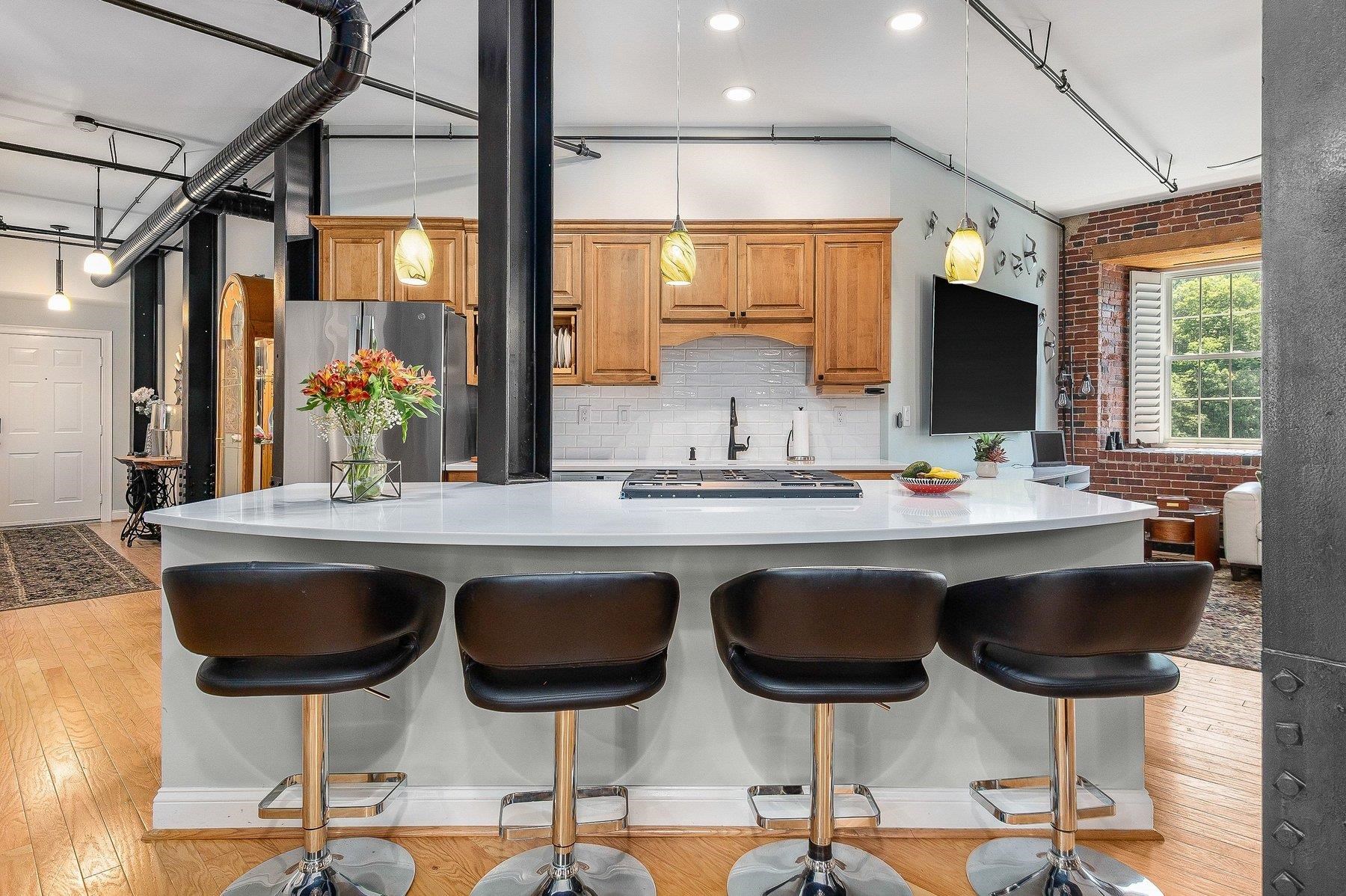 6 Bay Road 4