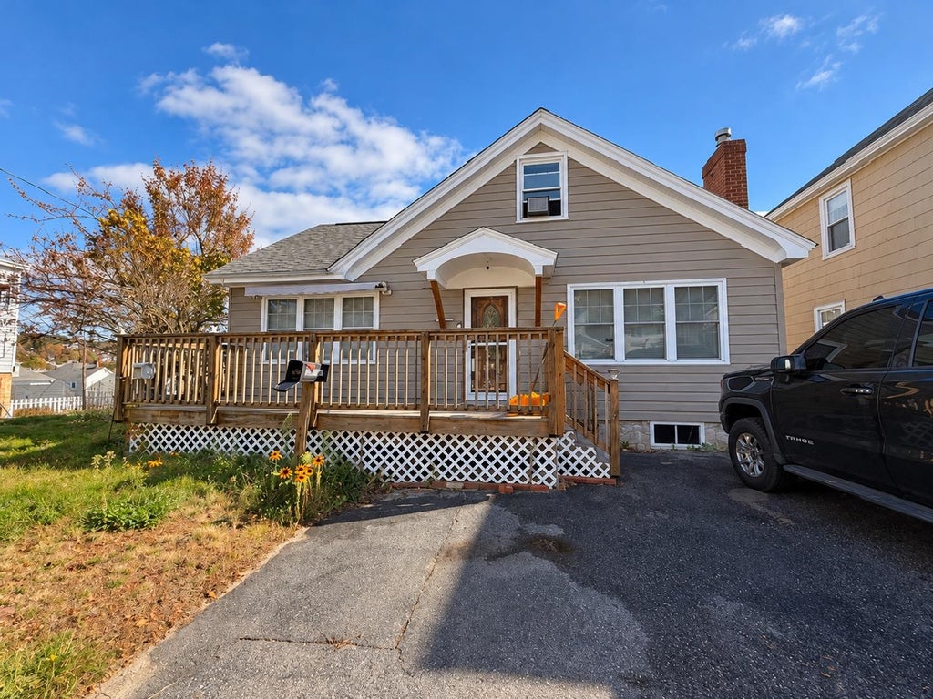 Photo of 706 3Rd Avenue, Berlin, NH 03570 (MLS # 5114107)