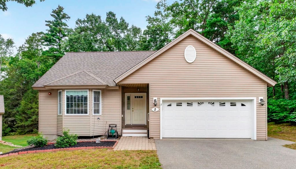 Photo of 2 Holly Way, Newton, NH 03858 (MLS # 5107602)