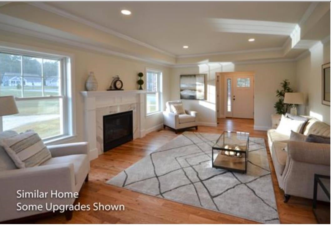 34 edgewater Drive