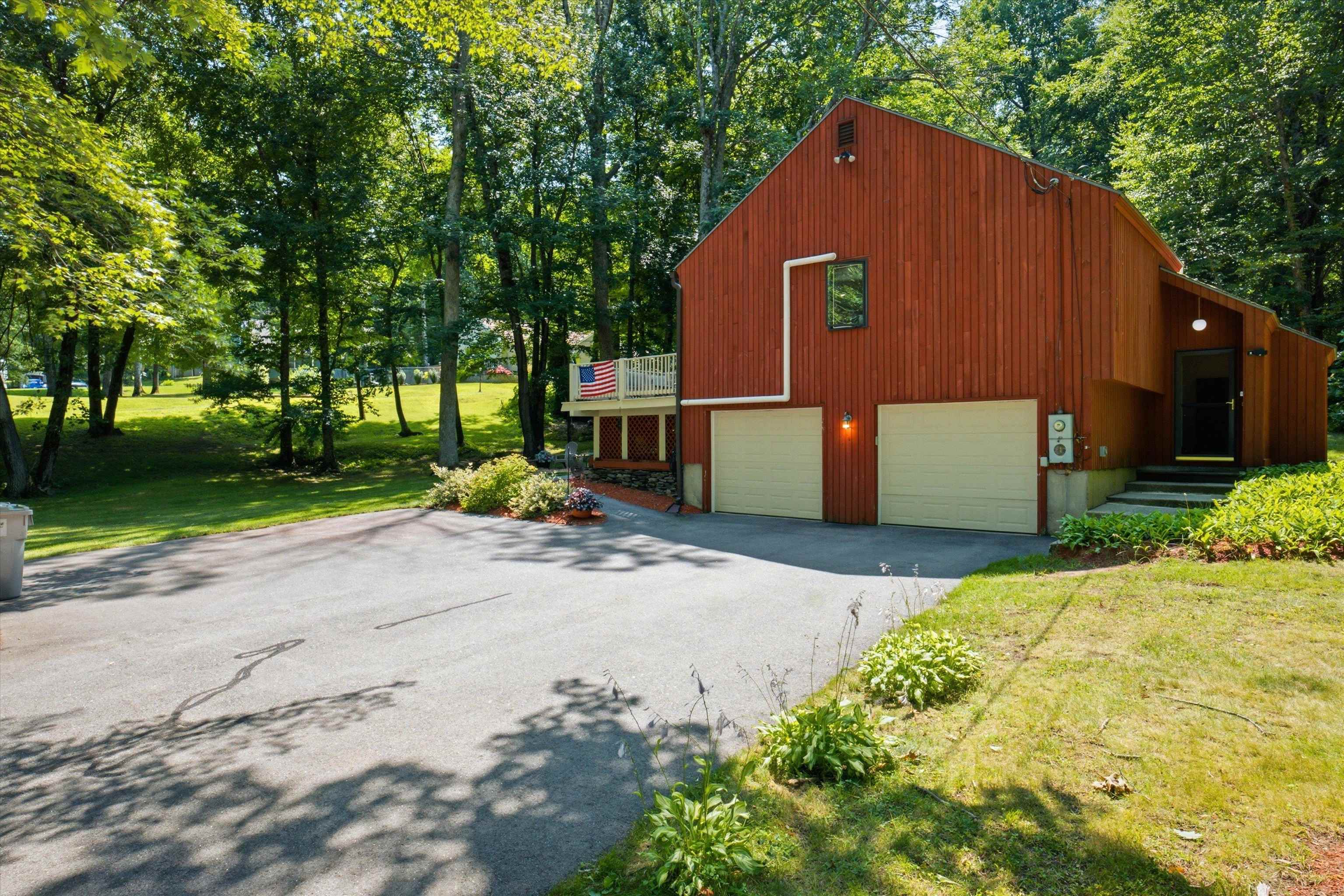 17 Redfield Circle