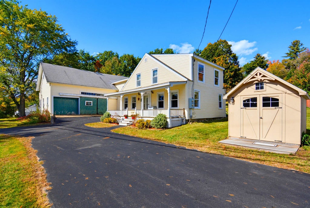 Photo of 185 Elm Street, Goffstown, NH 03045 (MLS # 5113115)