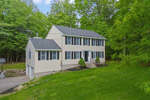 Photo of 65 Alene Lane, Goffstown, NH 03045 (MLS # 5092160)