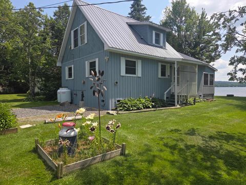 Photo of 1010 4-H Road, Derby, VT 05829 (MLS # 5101644)