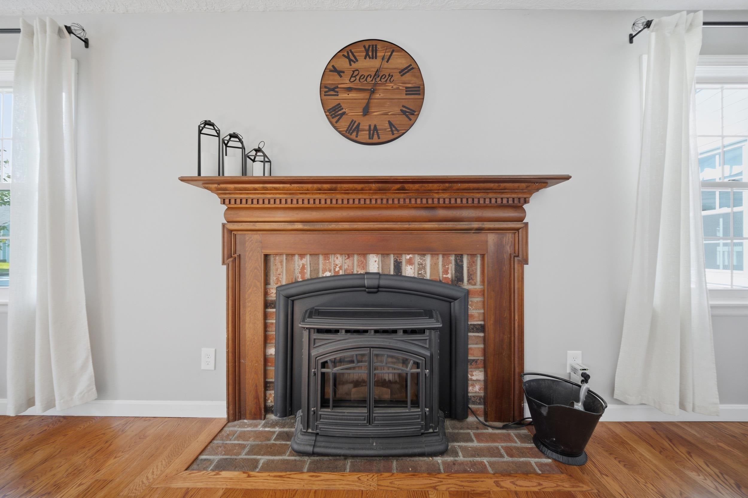 340 N Gate Road