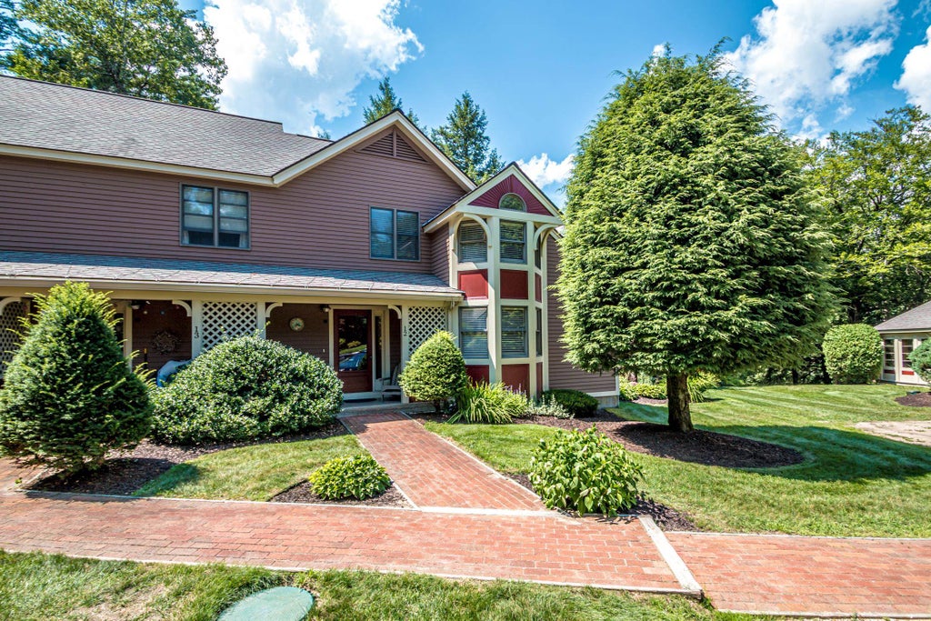 Photo of 12 Bartlett Place Road, Bartlett, NH 03812 (MLS # 5110221)