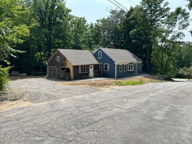 Photo of 7 Old Stagecoach Road, Bennington, NH 03442 (MLS # 5111378)