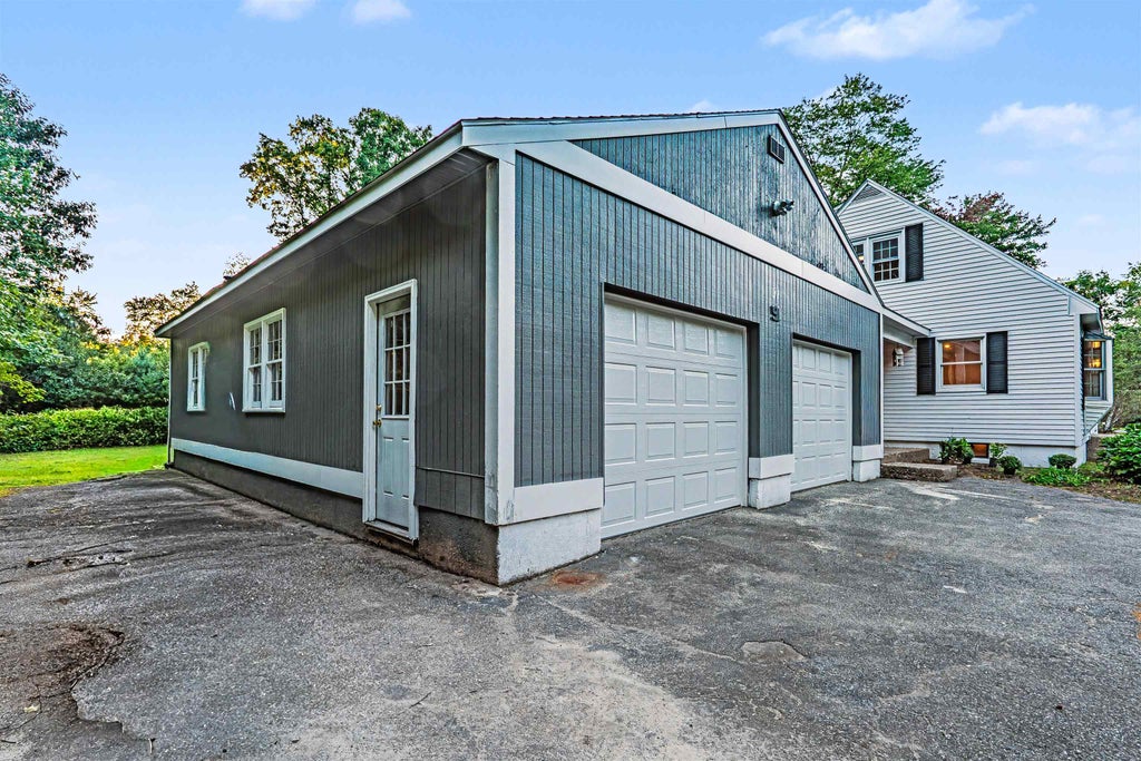 Photo of 91 Turkey Hill Road, Merrimack, NH 03054 (MLS # 5109938)