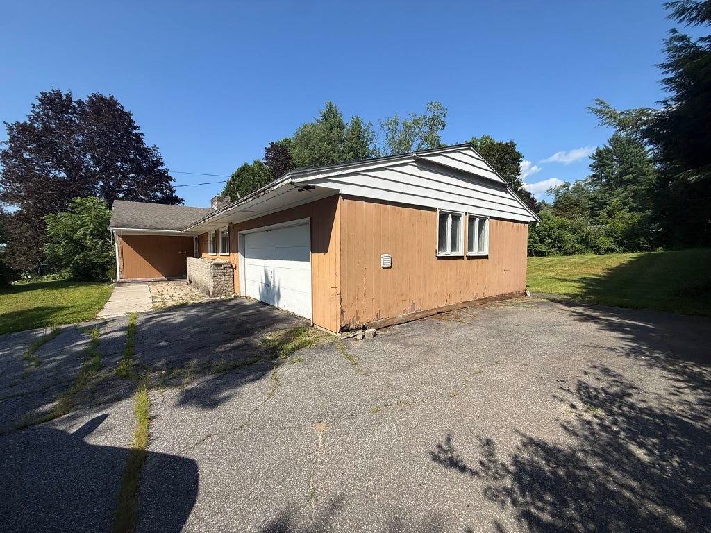 Photo of 62 Ridge Avenue, Claremont, NH 03743 (MLS # 5107599)