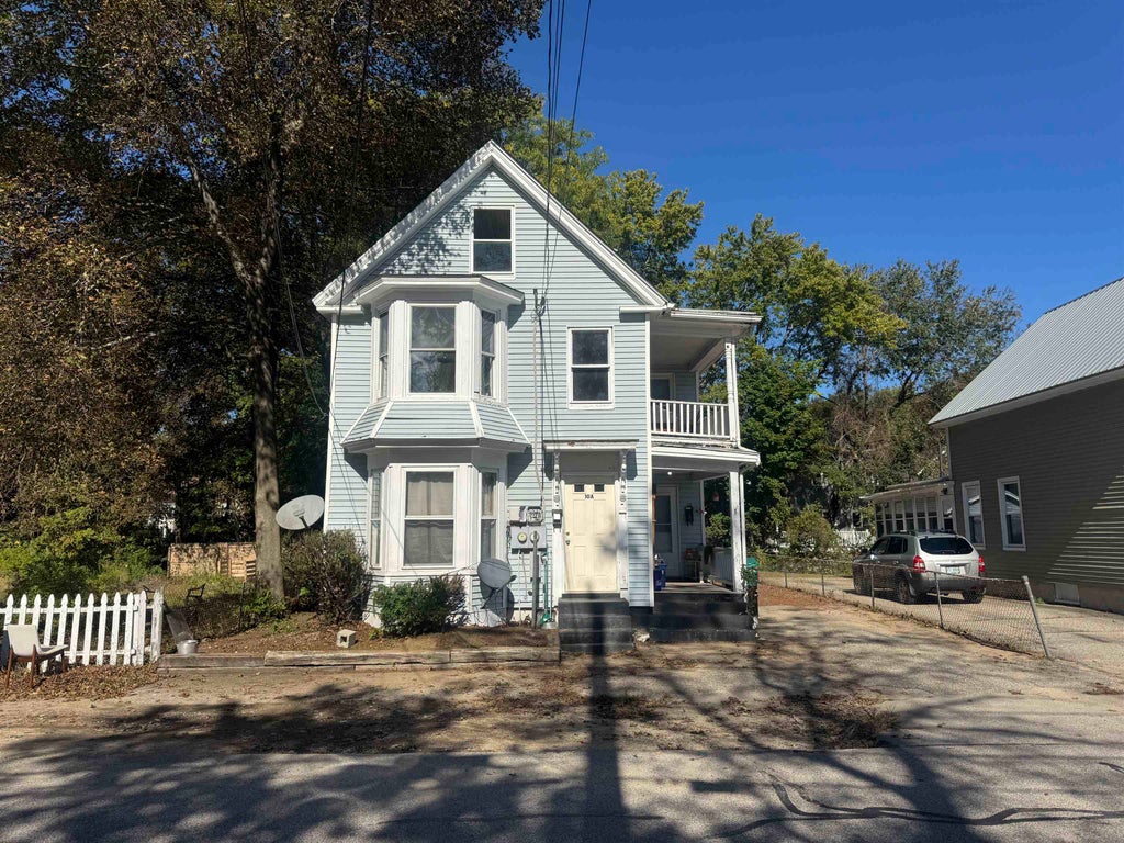 Photo of 10 School Street, Rochester, NH 03867 (MLS # 5112230)