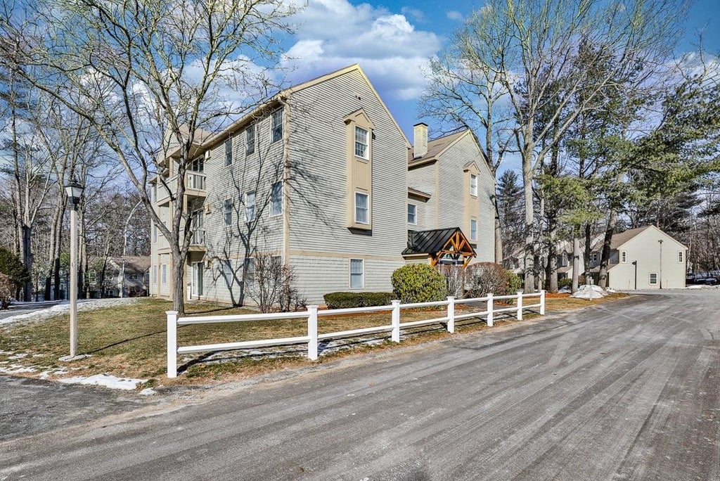 Photo of 169 Portsmouth Street #F-136, Concord, NH 03301 (MLS # 5110764)