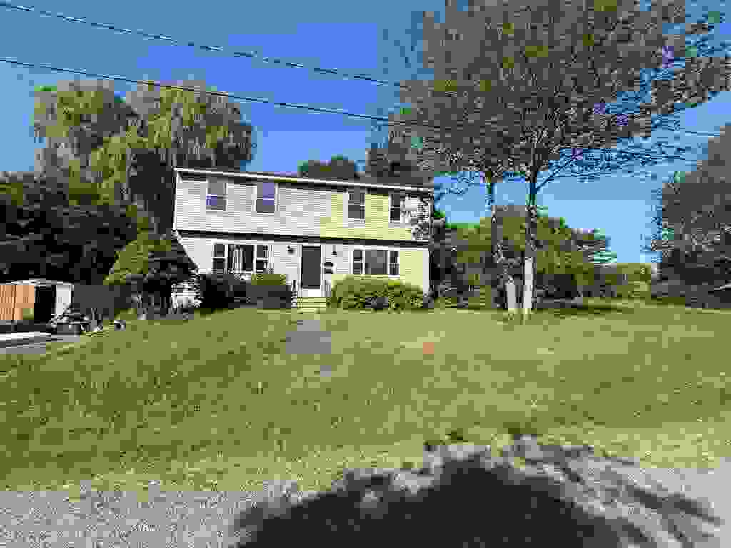 Photo of 21 Versailles Avenue, Portsmouth, NH 03801 (MLS # 5100720)