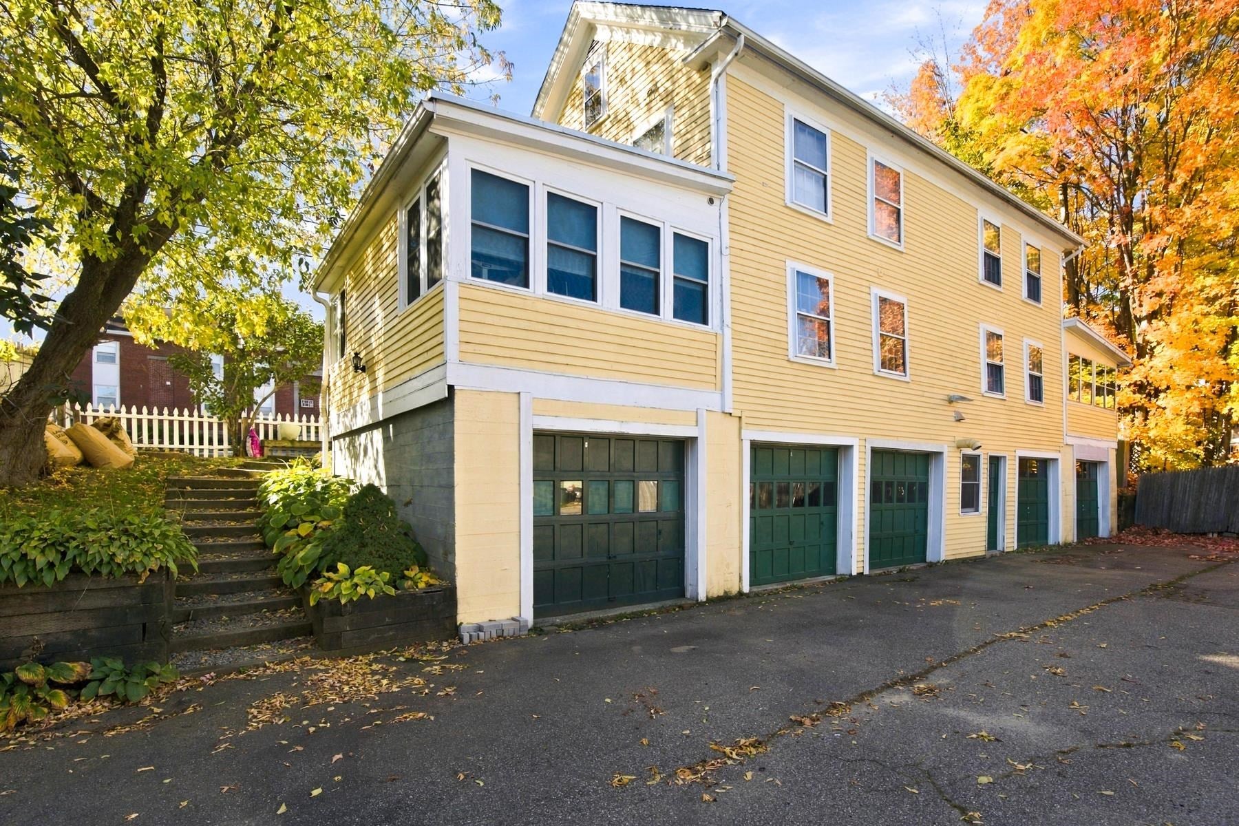 19 LINCOLN Street