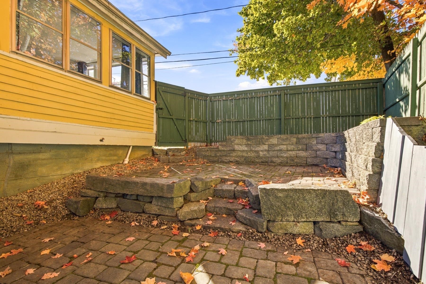 19 LINCOLN Street